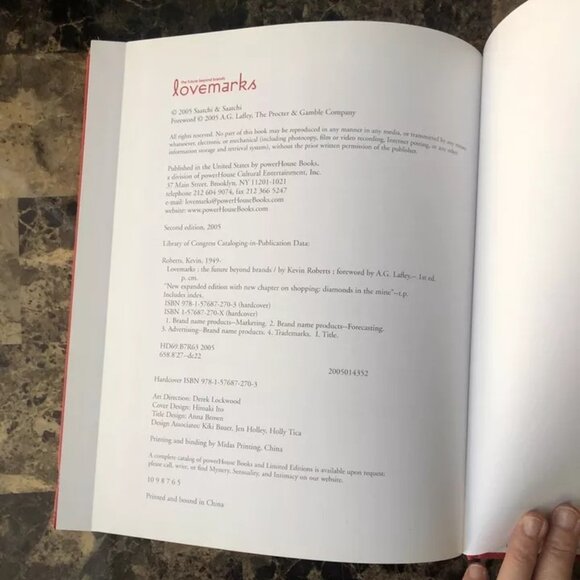 Lovemarks by Kevin Roberts (2005, Hardcover, Revised Expanded Edition) 2nd Ed - Picture 4 of 12
